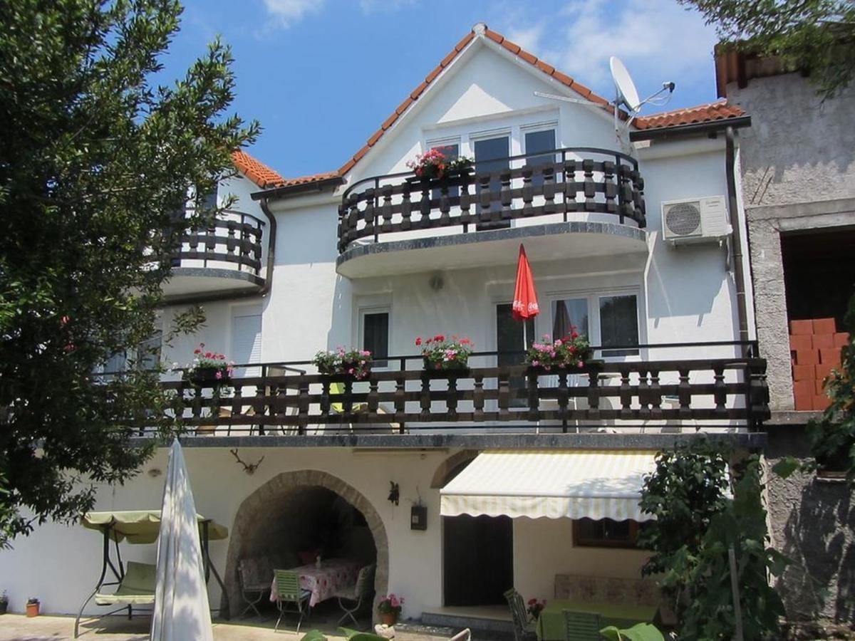 Apartments Marijana Srsici Exterior foto